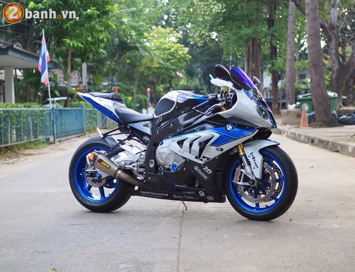 Bmw hp4 trong bản độ đầy chất lượng của biker thái lan - 1