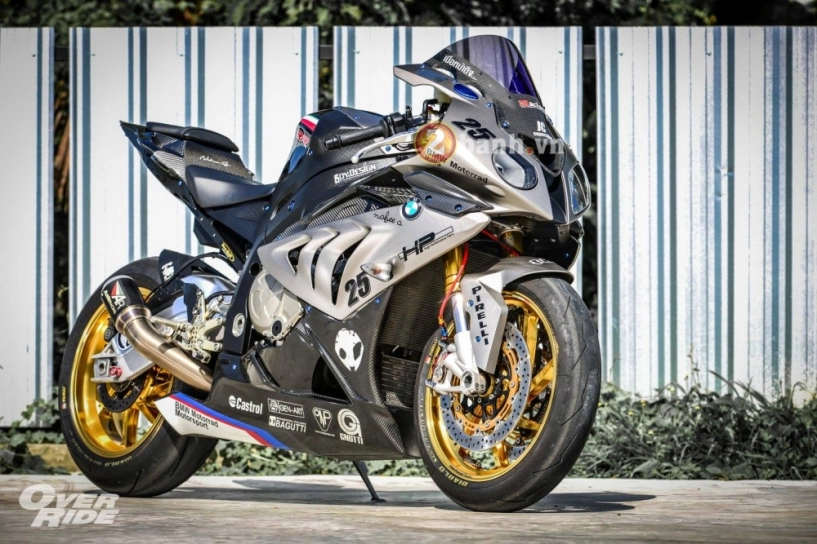 Bmw s1000rr đầy quyến rũ trong bản độ smoker shark - 2