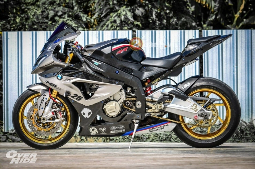 Bmw s1000rr đầy quyến rũ trong bản độ smoker shark - 10