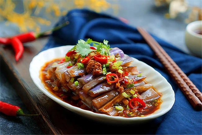 Cà tím chưng thịt gà đậm đà đưa cơm cả nhà đều mê - 8