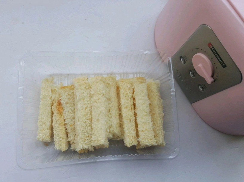 Cách làm bánh mì nướng bơ tỏi cho những ngày ở nhà dài hơi chỉ một lát là được ăn - 2
