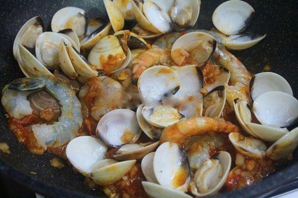 Cách làm mỳ ý chuẩn vị châu âu ngon dai từng sợi - 13