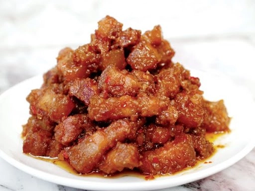 Cách làm thịt kho mắm ruốc sả ớt đơn giản đậm đà chuẩn vị huế - 1