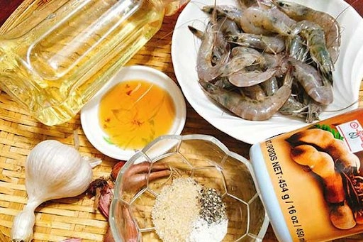 Cách làm tôm rim ngon đậm đà đưa cơm tại nhà cực đơn giản - 11