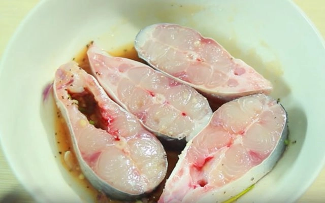 Cách nấu cá kho tộ ngon đúng điệu chuẩn vị nam bộ - 3