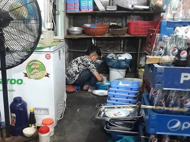 Cậu bé gây sốt mạng với bản thu mưa chiều miền trung hay như quang lê - 2