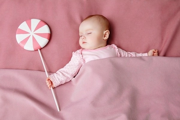 Chăm trẻ sơ sinh mà bật đèn ngủ cả đêm những tác hại không thể ngờ - 4