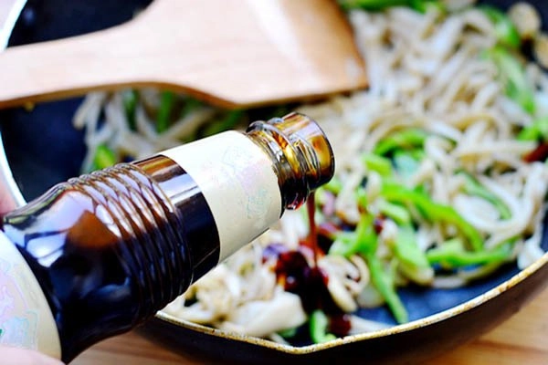 Chỉ vài phút là có ngay món nấm xào dầu hào đơn giản mà đánh bay cả nồi cơm - 7