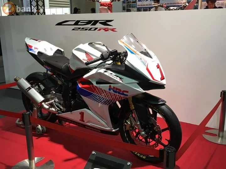 Chiêm ngưỡng honda cbr250rr phiên bản đường đua của đội honda racing - 1