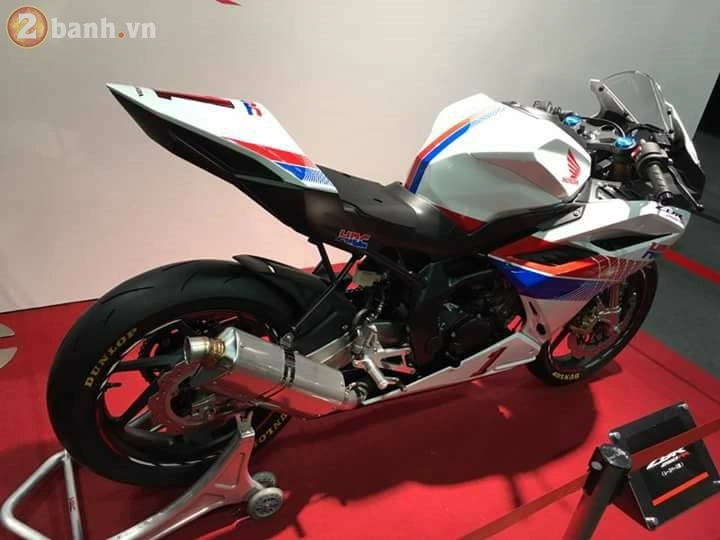 Chiêm ngưỡng honda cbr250rr phiên bản đường đua của đội honda racing - 4