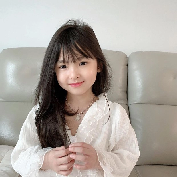 Mẹ hoảng hốt khi con gái 9 tuổi có hành động kỳ lạ trong phòng riêng - 6