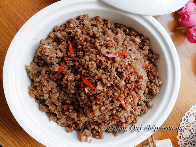 Cô giáo chia sẻ cách làm mắm tép chua ngọt chấm cùng thịt luộc ngày tết cực hấp dẫn - 9