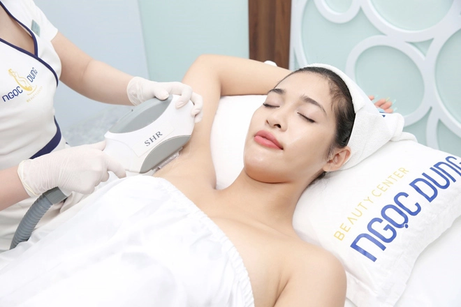 Combo làm đẹp hot nhất mùa hè giúp da hồng hào đi biển không sợ bắt nắng là đây - 4