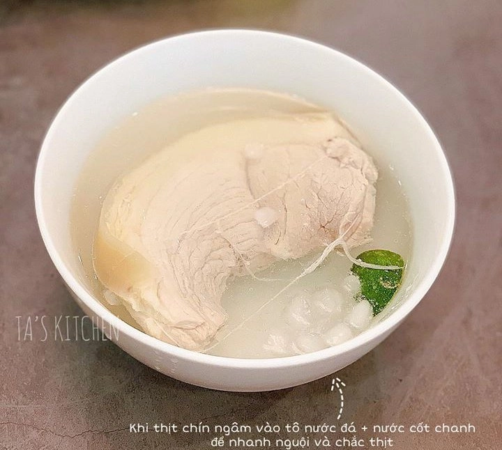 Cuối tuần nắng to làm ngay bánh tráng cuốn thịt heo hai đầu da ngon đẹp như nhà hàng - 3