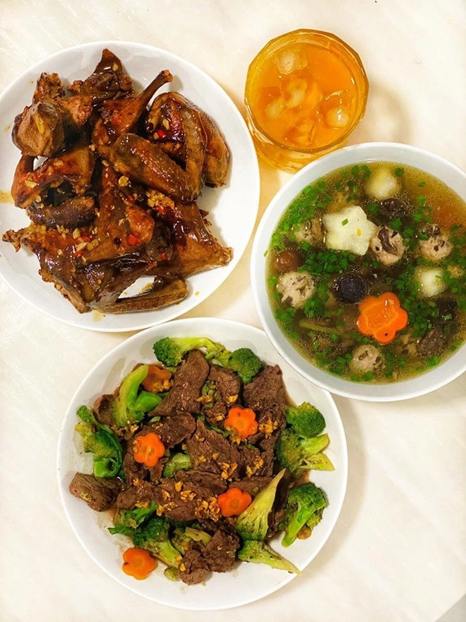 Đã đẹp còn đảm thạc sĩ 9x nấu đủ món mỗi ngày để bữa cơm 200 nghìn bớt ngán - 11