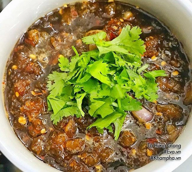 Đây là cách làm sốt mắm ruốc để chấm xoài xanh cóc non mà hàng nghìn chị em săn lùng - 9