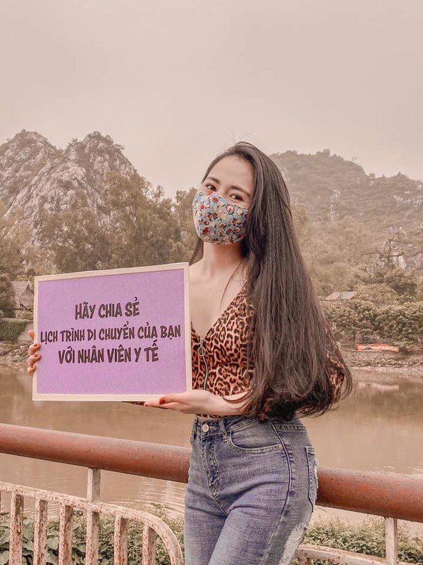 Du lịch chung dàn mỹ nhân làng yên - cô gái nhà người ta thi nhau đọ dáng gợi cảm - 7