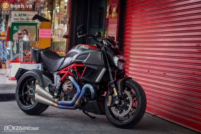 Ducati diavel carbon siêu sang trong bản độ red devils - 1