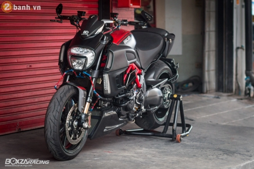 Ducati diavel carbon siêu sang trong bản độ red devils - 2