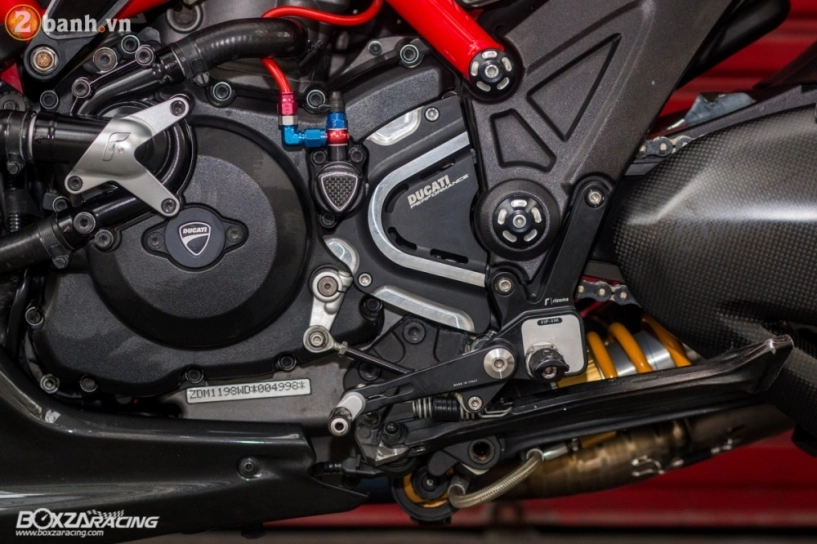 Ducati diavel carbon siêu sang trong bản độ red devils - 18