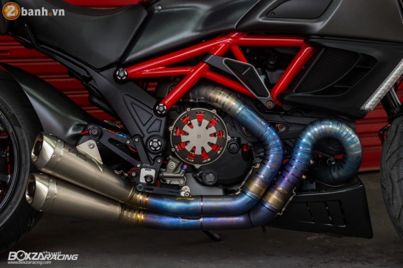 Ducati diavel carbon siêu sang trong bản độ red devils - 26