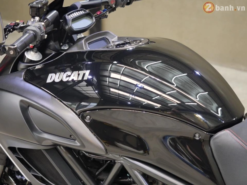 Ducati diavel đẹp và sang hơn với gói nâng cấp toàn đồ hiệu - 3