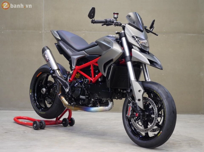 Ducati hypermotard đẹp và chất hơn với gói nâng cấp hàng hiệu - 1