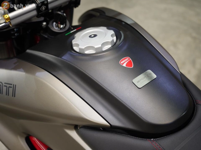 Ducati hypermotard đẹp và chất hơn với gói nâng cấp hàng hiệu - 2