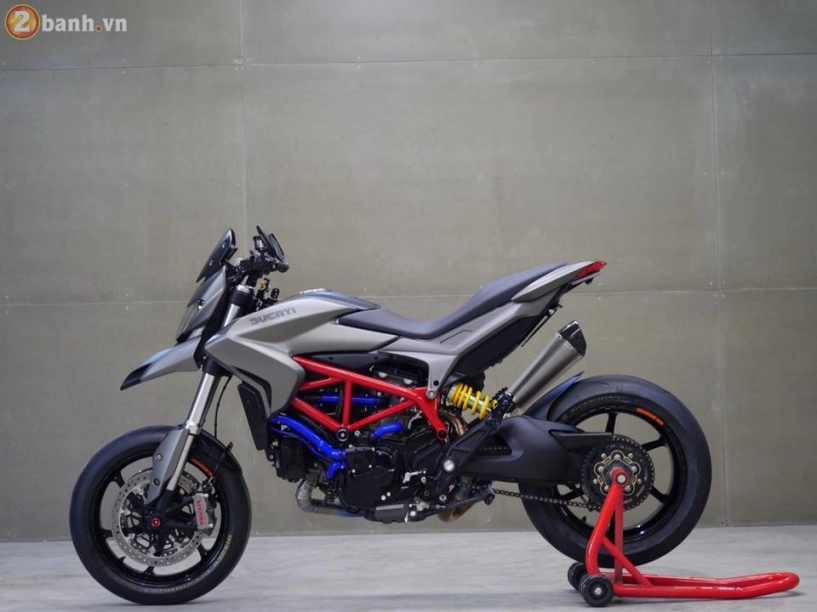 Ducati hypermotard đẹp và chất hơn với gói nâng cấp hàng hiệu - 5