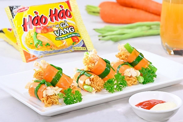 Gợi ý công thức nấu mì cân bằng dinh dưỡng cho mẹ nào lỡ trữ mì nhiều trong mùa dịch - 1