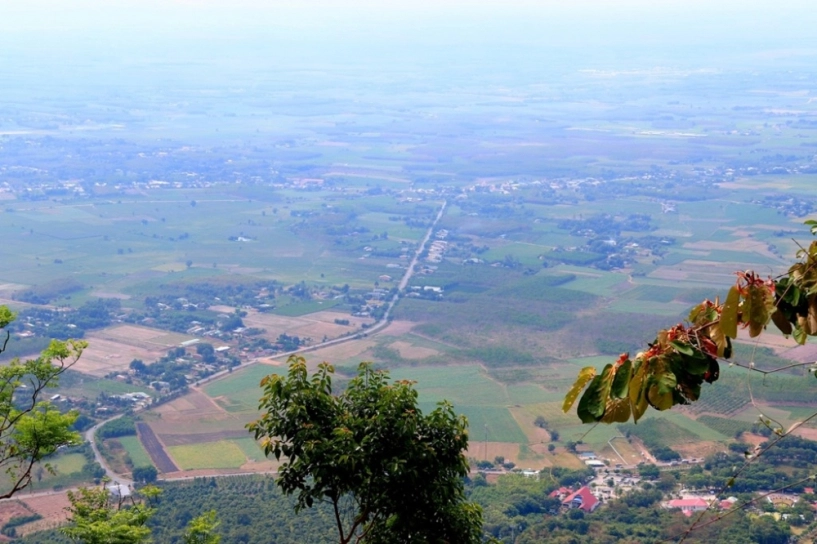 Hành trình đến núi bà đen và tìm tảng đá có view đẹp thích hợp cho bạn trẻ check-in sống ảo - 12