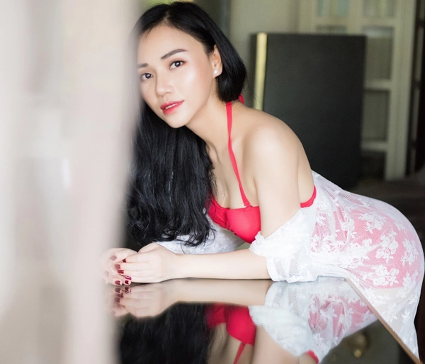 Hành trình giảm 20kg lấy lại vóc dáng thon thả săn chắc của 3 hotmom sau sinh - 6