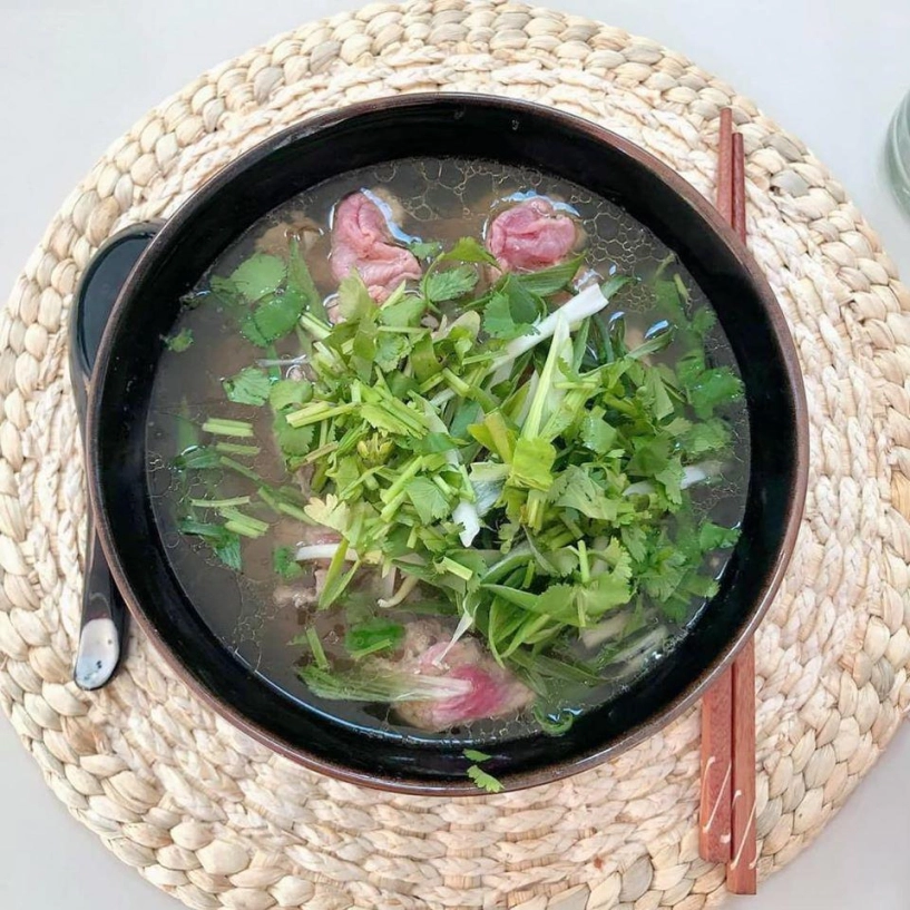 Hoa hậu dương mỹ linh bán phở ở mỹ nhưng dân mạng lo lắng 2 điều này cho cô - 9