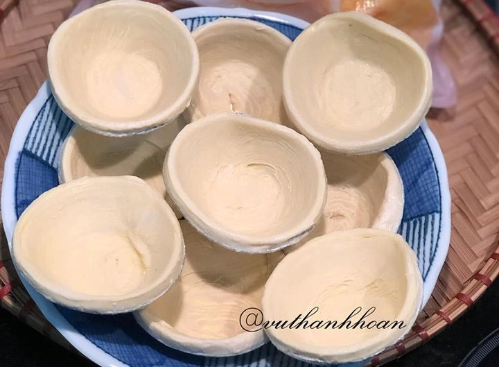 Học vợ đảm làm bánh tart trứng đơn giản nhưng tuyệt ngon bằng nồi chiên không dầu đế mua sẵn - 2