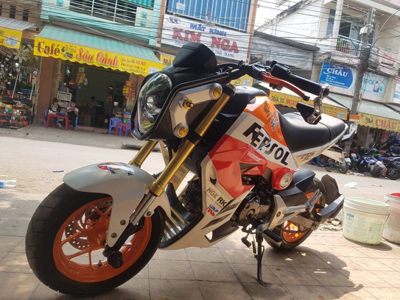 Honda msx độ nhẹ đầy hấp dẫn với phiên bản repsol - 1