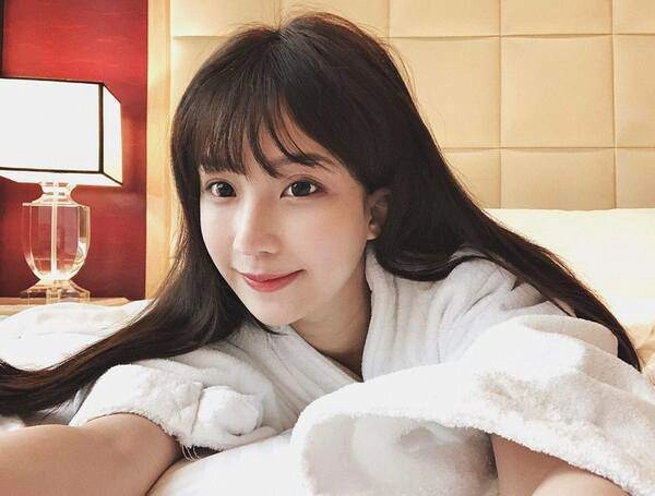 Hotgirl lên mạng tuyển người yêu nhìn body phồn thực của cô nàng đủ làm bao chàng xếp hàng dài - 3