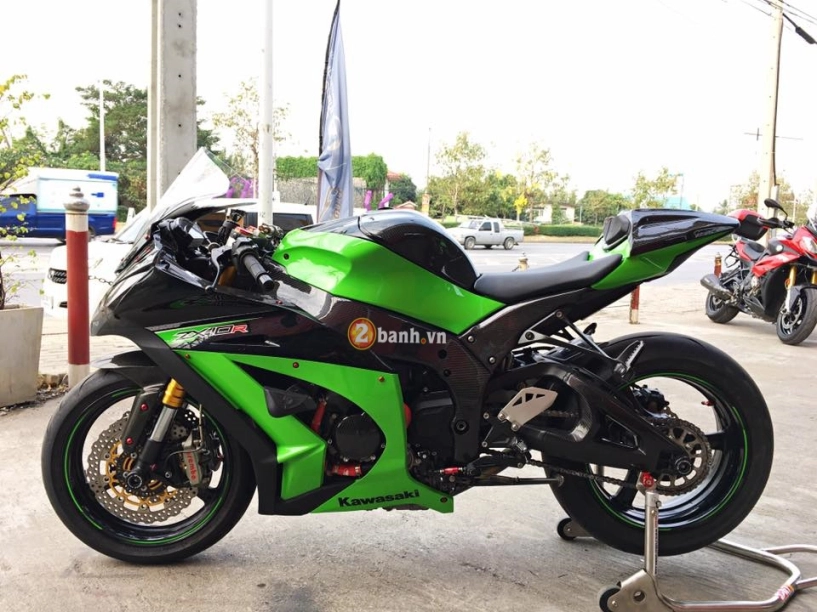 Kawasaki zx-10r trong bản nâng cấp nhẹ đầy ấn tượng - 2