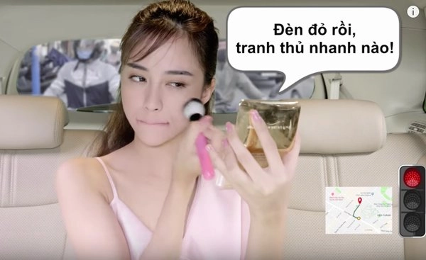 Khéo léo như hari won biến xế hộp thành hair salon để làm tóc đi diễn - 15