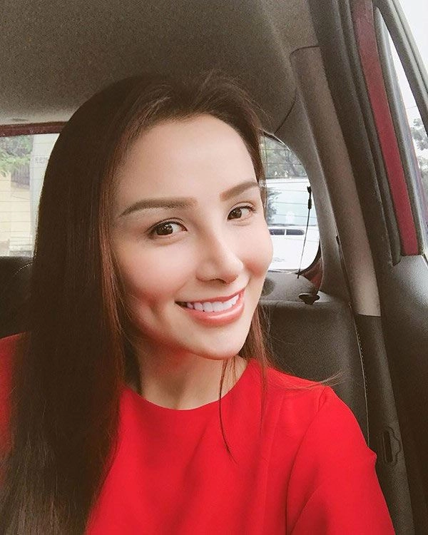 Khi hh bị đồn thẩm mỹ phạm hương bị nhắc tên nhiều nhất diễm hương hơilác vì dao kéo - 16