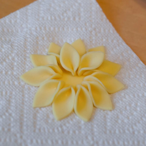 Làm hoa thược dược từ fondant siêu đẹp - 3