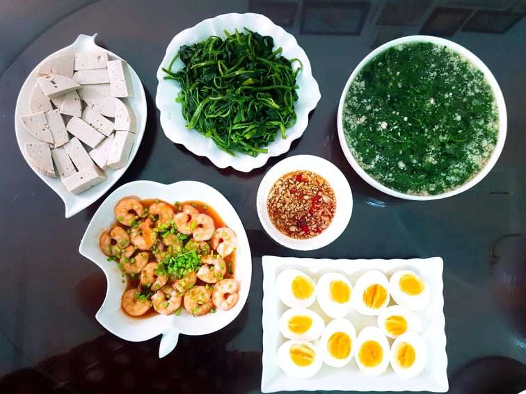 Lấy chồng bắc vợ sài gòn cưng chiều hết mực nấu toàn món ngon chồng thích - 3