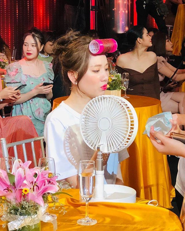 Mai thưa luon bong benh hoa ra hari won chuyên dung vu khi sieu to khong lo cho toc - 5
