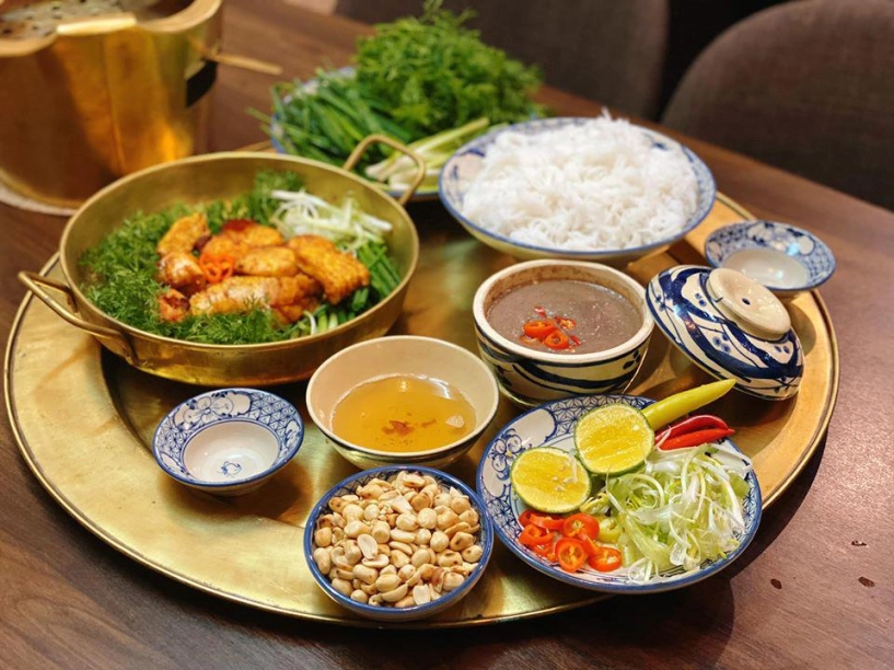 Mẹ 2 con khoe những bữa cơm cuối tuần nhà có khách khiến dân mạng phải chấm ngay điểm 10 - 3