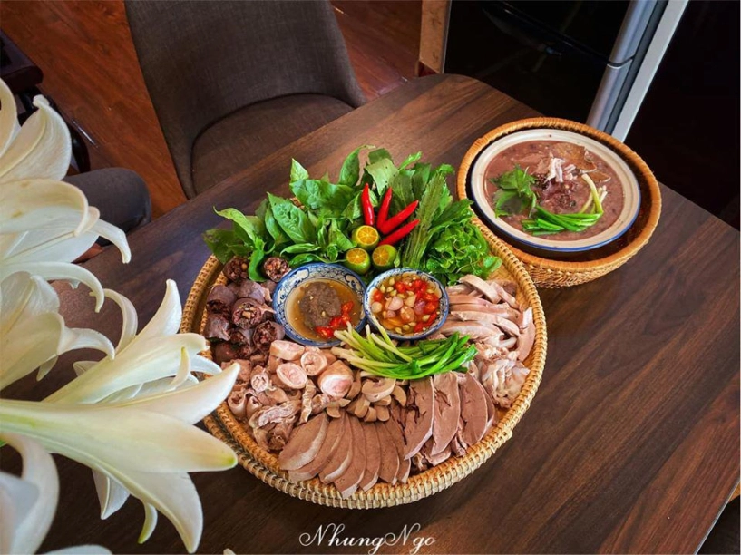 Mẹ 2 con khoe những bữa cơm cuối tuần nhà có khách khiến dân mạng phải chấm ngay điểm 10 - 5
