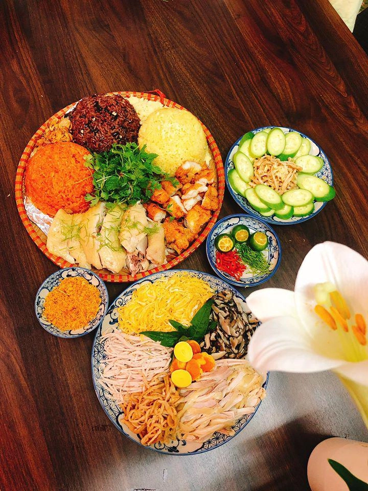 Mẹ 2 con khoe những bữa cơm cuối tuần nhà có khách khiến dân mạng phải chấm ngay điểm 10 - 12