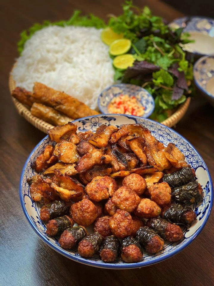 Mẹ 2 con khoe những bữa cơm cuối tuần nhà có khách khiến dân mạng phải chấm ngay điểm 10 - 18