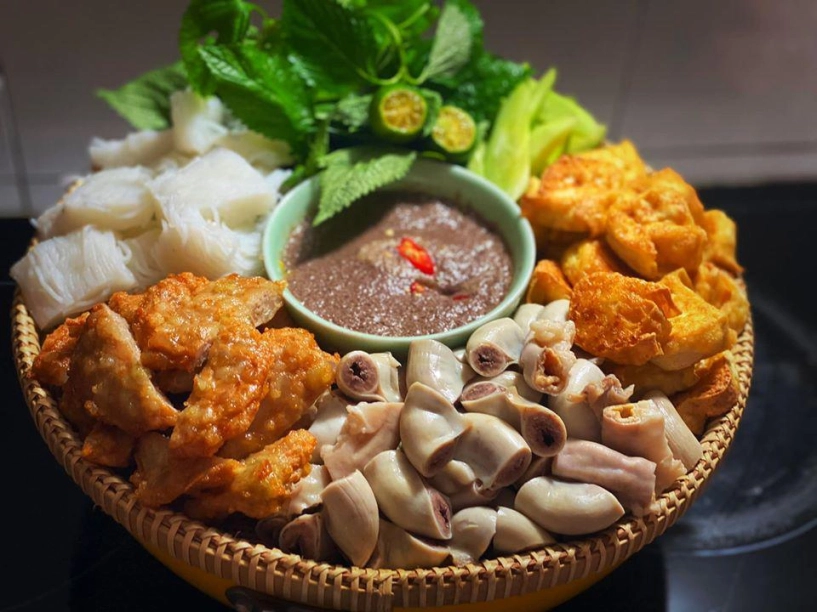 Mẹ 2 con khoe những bữa cơm cuối tuần nhà có khách khiến dân mạng phải chấm ngay điểm 10 - 19