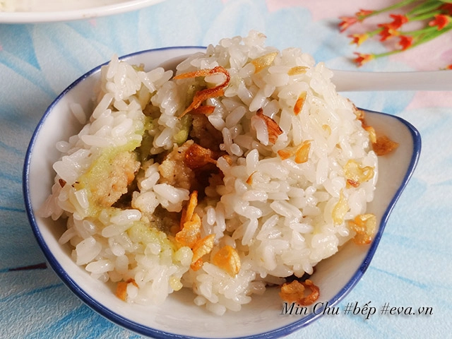 Mẹ đảm mách cách làm xôi khúc từ lá nếp ngon hơn ngoài hàng thơm nức ai cũng thích - 8