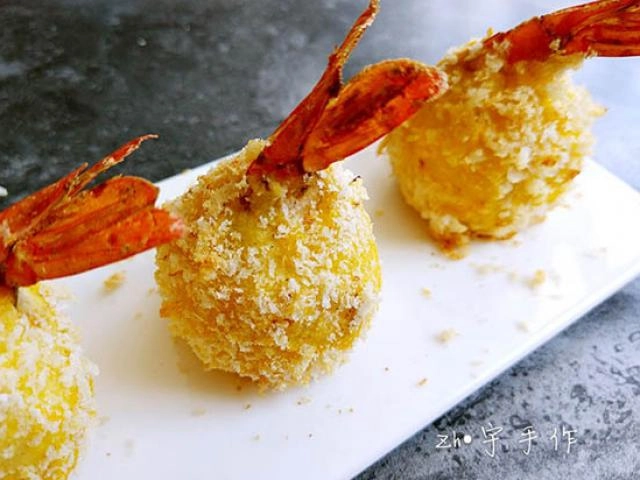 Mẹ làm tôm nằm ổ khỏi lo bé thắc mắc con tôm trong mỳ ăn liền của con đâu rồi - 9