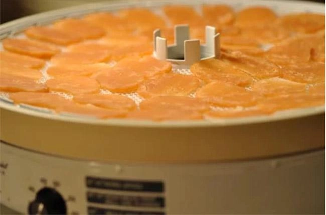 Mẹo làm bánh phồng tôm tại nhà tuyệt ngon mà đơn giản chẳng ai ngờ - 13